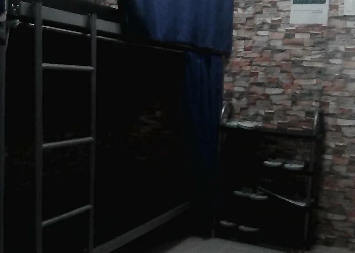 Samanakan's Condotel & *
