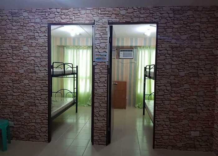 Samanakan's Condotel & * Manille